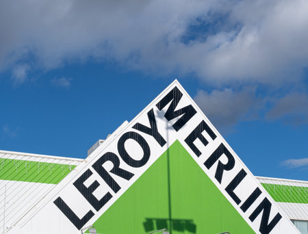 Marratxi, Spain; december 16 2022: Main facade of the multinational hardware and furniture company, Leroy Merlin, in the Majorcan town of Marratxi, Spainのeditorial素材