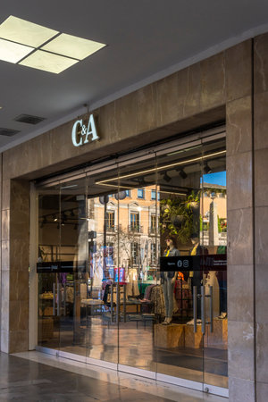 Palma de Mallorca, Spain; April 03 2023: Main entrance of the multinational Spanish retailer C&A. Palma de Majorca, Spainのeditorial素材