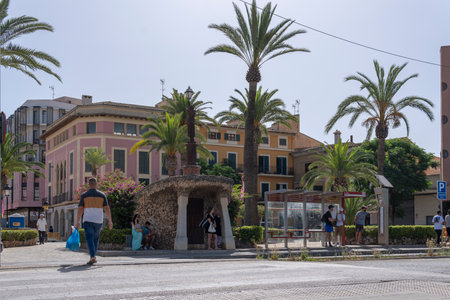 Manacor, Spain; July 15 2023: Bus stop of the municipal transport company of the island of Mallorca, TIB, in the town of Manacor, on a summer morning. spainのeditorial素材