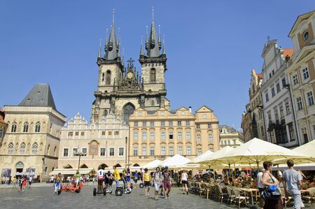 Prague, Czech - 03 July, 2015: Many tourists from different countries who visit Prague during the summer vacation walking on Old Town Squareのeditorial素材