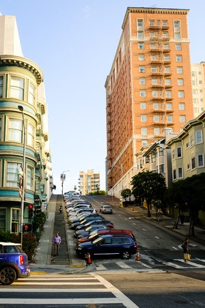 Typical architecture of San Francisco with its up and down streets.のeditorial素材