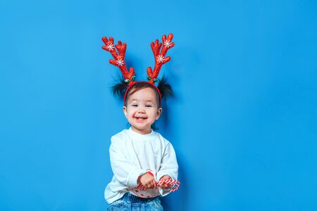 Cute little girl ready to christmasの写真素材