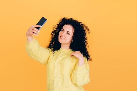 girl with phone
