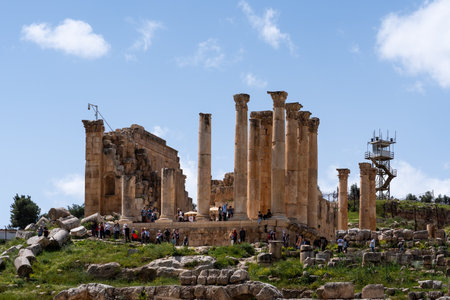 Panoramic view of Temple of Zeus, Jerash, Ancient Roman city of Gerasaの写真素材