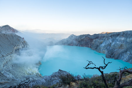 Stunning view of kawah ijen turquoise crater lakeの写真素材