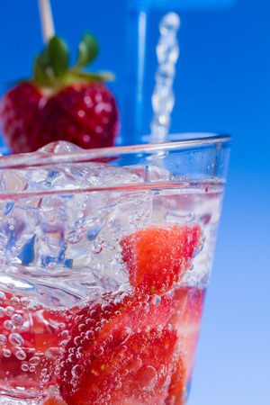 Fresh tropical cocktail on beautiful sunny beachの写真素材