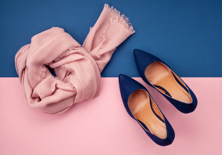 Flat lay with collection of autumn women's accessories. Shopping,  fashion blog, sale, gift ideas concept. Top viewの写真素材