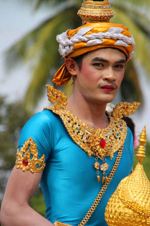 BORABUE, MAHASARAKHAM - The unidentified man is in local sports parade and festival season on DECEMBER 22, 2011 at sports ground, Borabue, Mahasarakham, Thailand.のeditorial素材