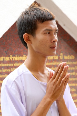 MUANG, MAHASARAKHAM - JUNE 16 : Unidentified Brahman is in worship the shrine of city pillar on June 16, 2012 at The shrine of city pillar, Muang, Mahasarakham, Thailand.のeditorial素材