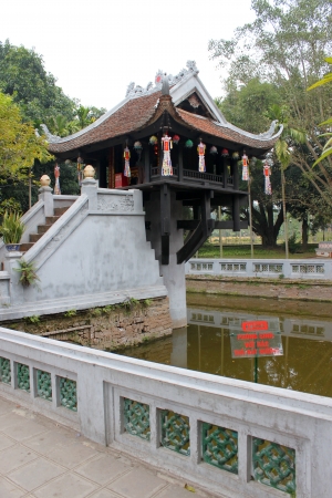 One - Pillar Pagoda, Doi Can ward, Ba Dinh precinct, Ha Noi, Viet Nam.It is situated in 1949 and as a cultural and historic relics, unique for its architecture work.The pagoda has the shape of a lotus blooming on its stem.It is a description of a dream ofのeditorial素材