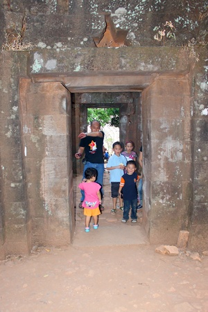 CHAMPASAK, LAO P.D.R. - JANUARY 13 : Unidentified tourists are visiting to classical construction on January 13, 2013 at Prasat Vat Phou, Champasak, Lao P.D.R.のeditorial素材