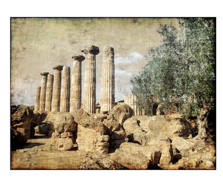 Grecian templeの写真素材