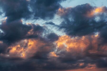 sunset cloudsの写真素材