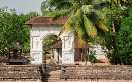 sri lanka gate into templeの写真素材