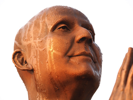 statue of sri chinmoy in Nagarkort ,Nepal         の写真素材
