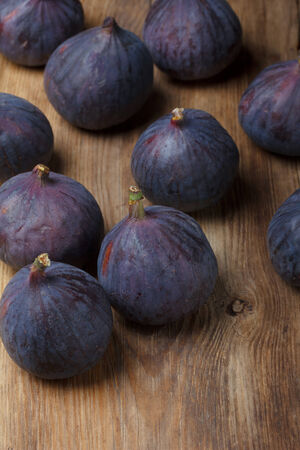 Figs on wooden tableの写真素材