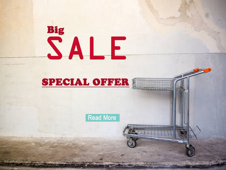 Sale signage with shopping cartの写真素材