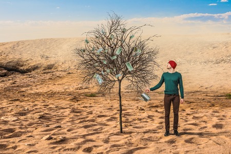 Make your income grow. Mixed mediaの写真素材