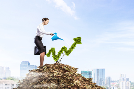 Make your income grow. Mixed mediaの写真素材