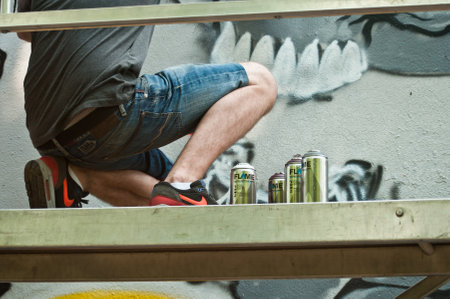 MULHOUSE - France - 07 June 2015 - painter during the BORAR  graffiti festival - quay of sinners in Mulhouseのeditorial素材