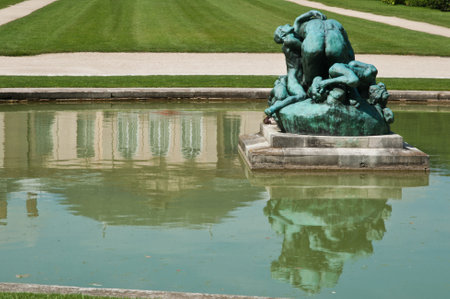 Statue  in Rodin museum in Paris - taken 14 June 2013のeditorial素材