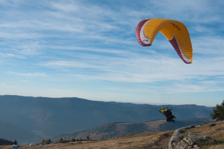LE MARKSTEIN - France - 28  October 2016 - Paraglider takes off from the Treh runwayのeditorial素材