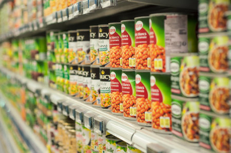 Mulhouse - France - 3 January 2018 - can food alignment at Cora supermarketのeditorial素材