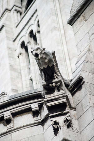 Closeup of gargoyle on the famous sacred heart in Parisの素材 [FY310157972721]