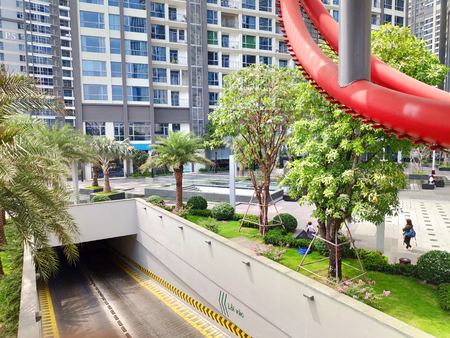 Landmark 81 super-tall skyscraper tallest building in Ho Chi Minh British Design Vinhomes investor...