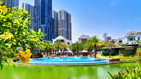 Landmark 81 super-tall skyscraper tallest building in Ho Chi Minh British Design Vinhomes investor real-estate 81 storey Saigon River in Vinhomes Central Park Binh Thanhのeditorial素材