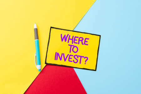 Handwriting text Where To Invest Question, Business idea fundraising money to start business project startup Colorful Perpective Positive Thinking Creative Ideas And Inspirationsの写真素材