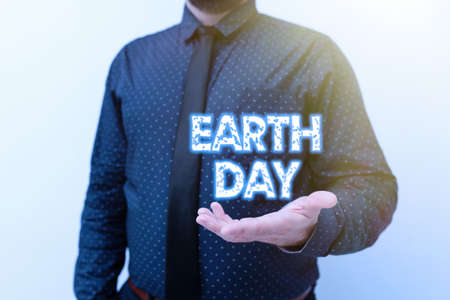 Text showing inspiration Earth Day. Business approach Worldwide celebration of ecology environment preservation Presenting New Plans And Ideas Demonstrating Planning Processの写真素材