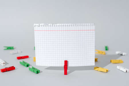 Important Message Presented On Piece Of Paper Clipped With Clip With Paperclips All Aroud. Crutial Information Written On Note. Critical Announcement Displayed On Memo.の写真素材