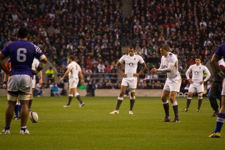 TWICKENHAM LONDON - NOVEMBER 20: Toby Flood Kicking Penalty at England vs Samoa, England playing in white Win 26-13, at Investec Rugby Match on November 20, 2010 in Twickenham, England. のeditorial素材