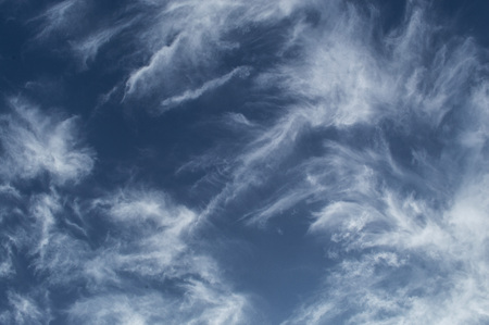Clouds formation that resembles our brain neurons