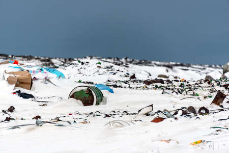 Teriberka (Murmansk), Russia - 02 16 2019: Illegal trash dump in the Arctic snow polluting the pristine environmentのeditorial素材