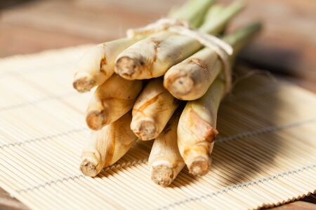 Lemongrass on bomboo matの写真素材
