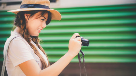 blurry picture in train station.の写真素材