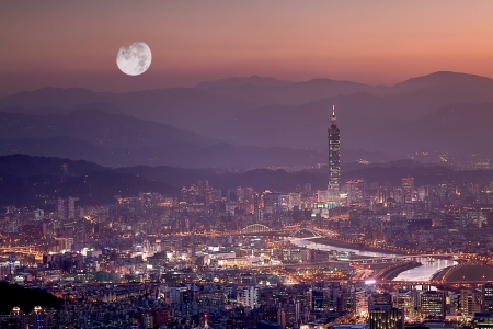 Night scenes of the Taipei city, Taiwan の写真素材