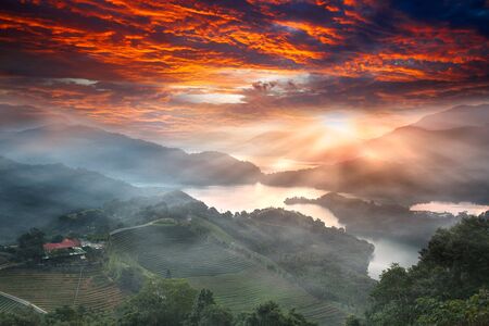 Sunset of Lake waist, the new Taipei, Taiwan の写真素材
