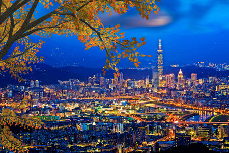 Taipei, Taiwan evening skyline for adv or others purpose useのeditorial素材