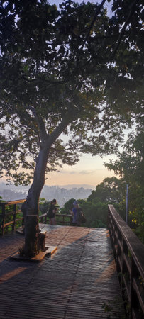 Taipei/Taiwan â Nov 11, 2025: Jiantanshan Trail, Taipei, Taiwanのeditorial素材