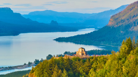 Aerial View of Vista House Overlooking Serene Lake and Rolling Hillsの写真素材