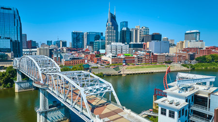 Aerial View of Nashville Skyline with Pedestrian Bridgeの写真素材