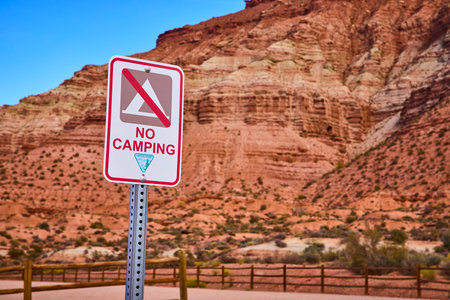 No Camping Sign in Desert of Gooseberry Mesa Utah Eye-Level Viewの写真素材