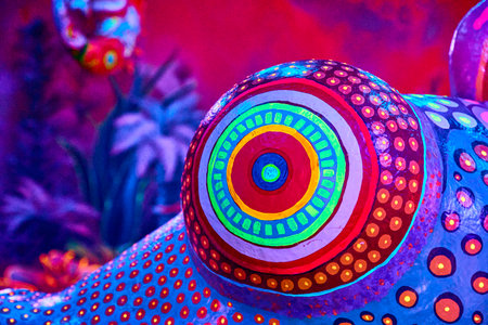 Vibrant Circular Pattern Abstract Art Eye-Level Perspectiveの写真素材