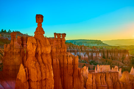Thors Hammer Hoodoo at Sunrise Bryce Canyon National Park Golden Hour Landscapeの写真素材