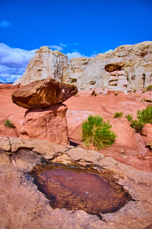 Balanced Rock Hoodoos and Desert Pool at Toadstool Kanab Utahの写真素材