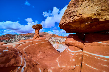 Desert Hoodoo and Red Sandstone Formations Kanab Utah Under Blue Skyの写真素材