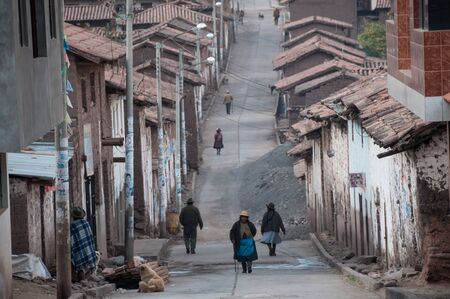 Yaurisque, Peru - August 15 2011: The streets of a very poor town in the middle of the Andes Mountains.のeditorial素材